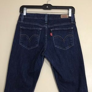Levis 524 Low Rise Skinny Jeans